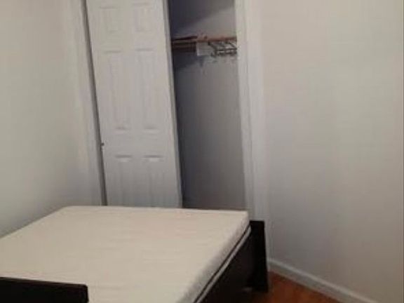 3rd image of 330 E 65th St APT 11