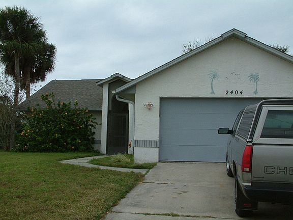 2nd image of 2404 Glenwood Dr