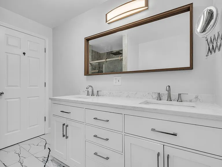 63 Livingston Ave #A — Photo 20