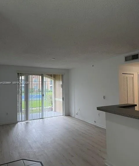 8030 N Nob Hill Rd #102 — Photo 8