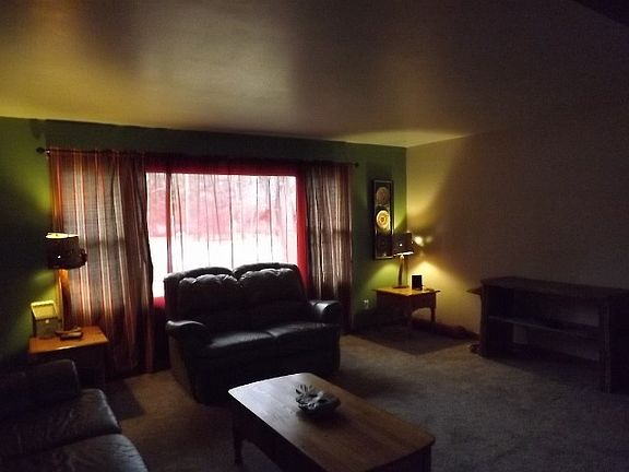 4th image of 227579 Heron Ave