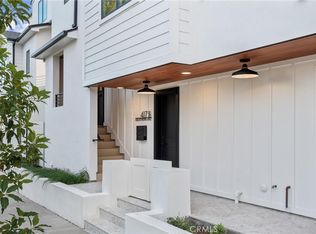 417 1/2 Heliotrope Ave, Corona Del Mar, CA 92625