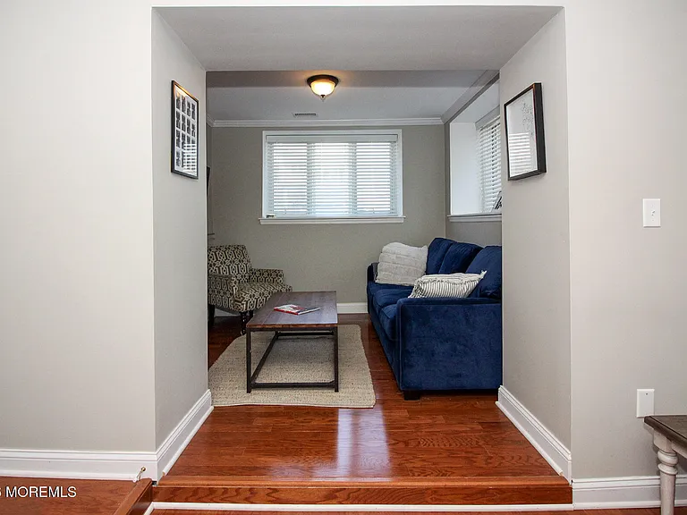 15 Garfield Ave #102 — Photo 8
