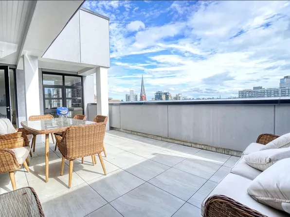 5-33 48th Avenue image 10 of 12