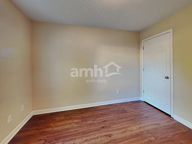 7209 Cedar Forest Dr — Photo 15