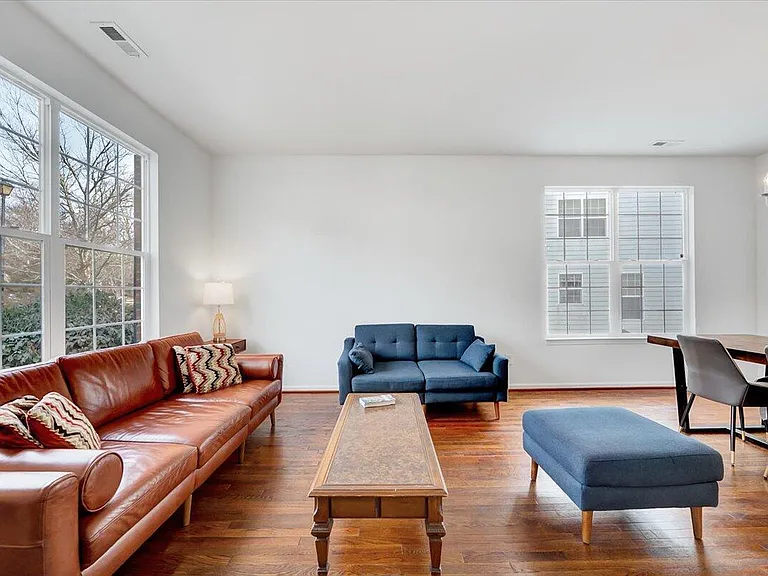 1005 Martin Bench Ct — Photo 15