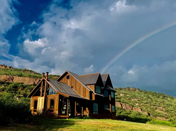 337 River Way, Lyons, CO 80540