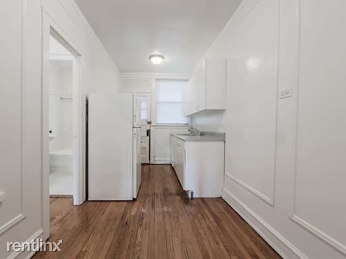 0002_1068119152_medium