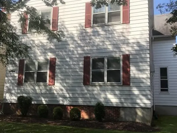 12 S State St, Dover, DE 19901