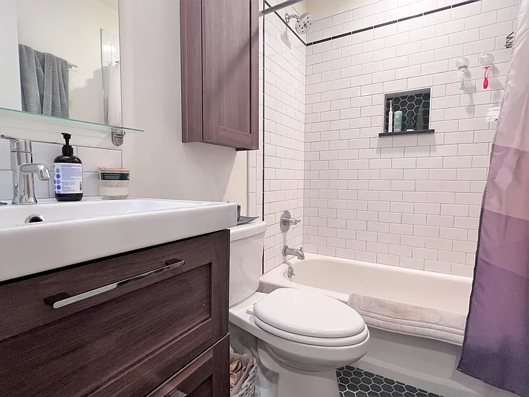 721 N 5th St #3F — Photo 11