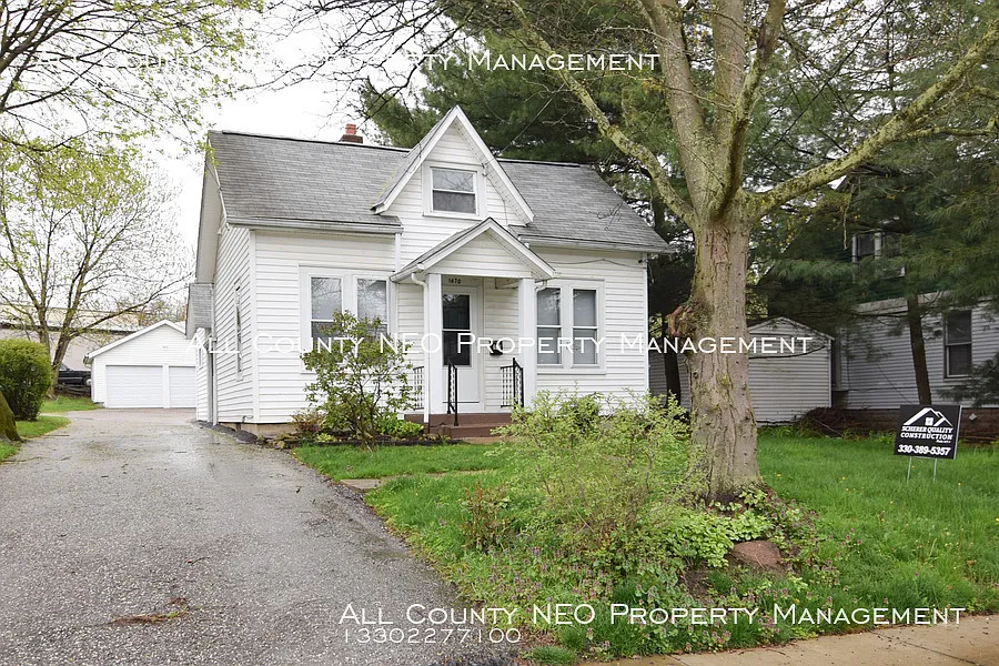 1670 1/2 3rd St photo 1