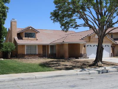 1021 Glenn Ct, Lancaster, CA, 93535