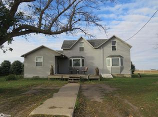 791 120th St, Hampton, IA 50441