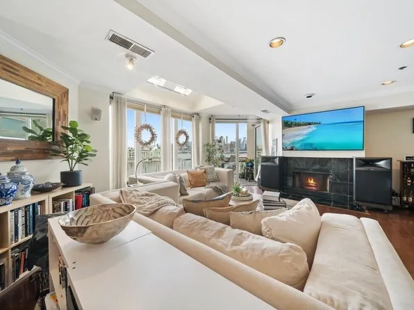 600 Harbor Blvd #923/925, Weehawken, NJ 07086