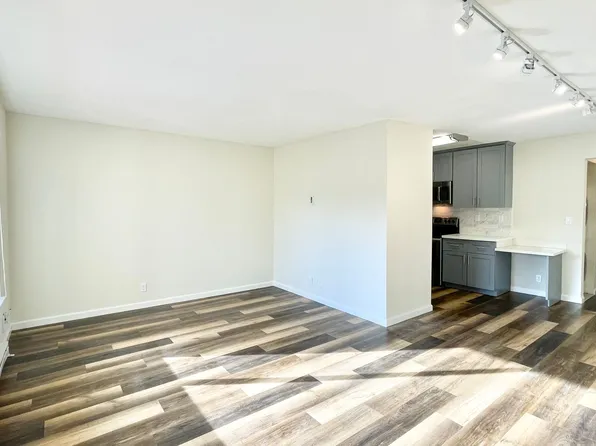 Gateway Apartments, 438 N El Camino Real APT 303, San Mateo, CA 94401