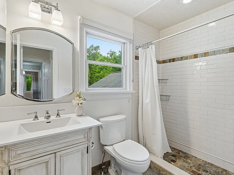119 Mustato Rd — Photo 10