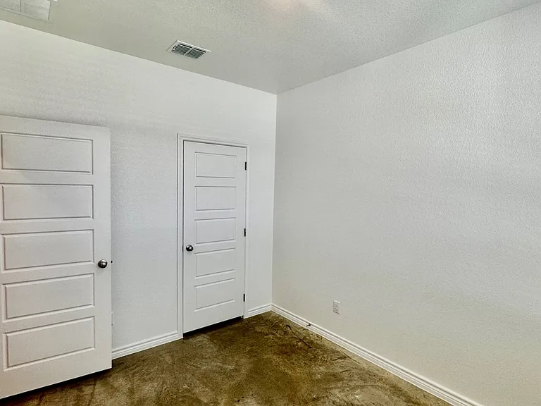 3807 Sugar Hackberry Trl #B — Photo 6