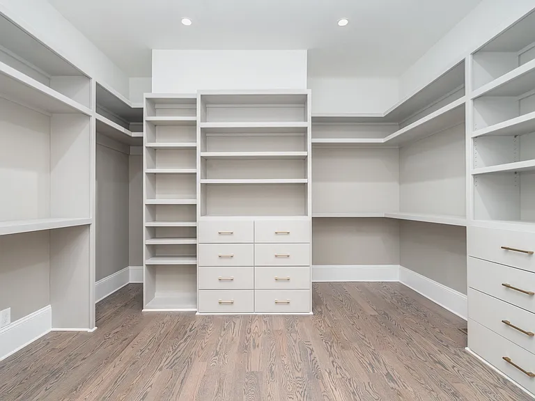 909B Gale Ln — Photo 16