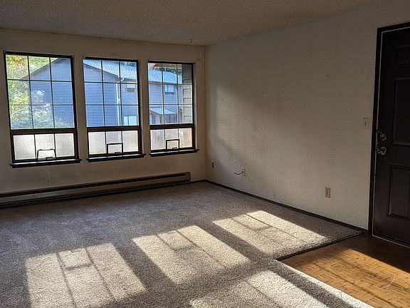 4th image of 1080 SW Harrier Cir APT 202