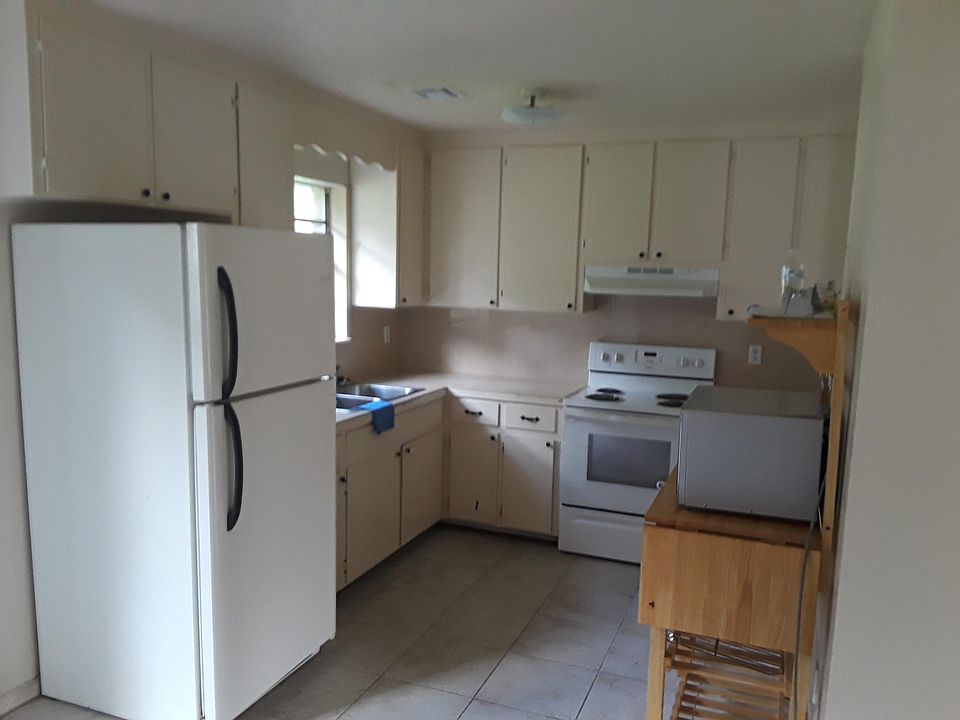 1st image of 6215 Luther St