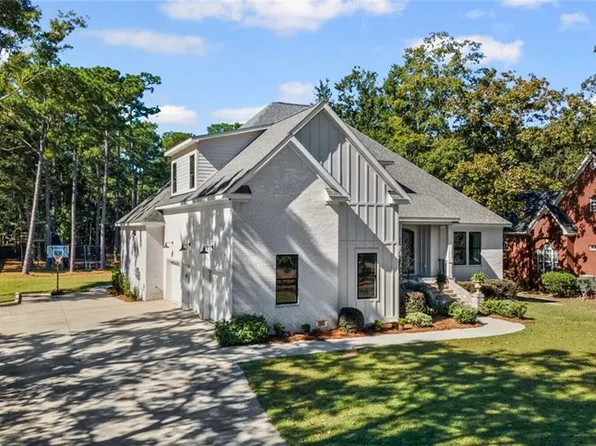 3115 Dog River Rd, Theodore, AL 36582