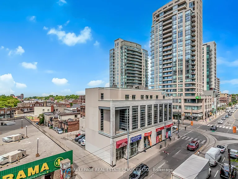501 Saint Clair Ave W #418 — Photo 14