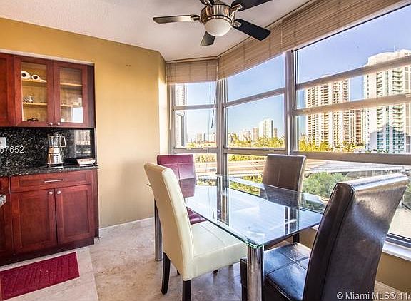 5th image of 3500 Mystic Pointe Dr APT 806