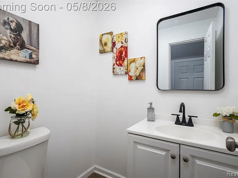 120 Woodland St — Photo 33