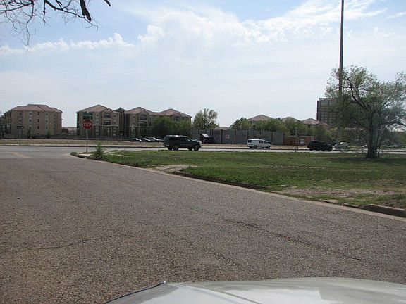4th image of 309 Avenue V