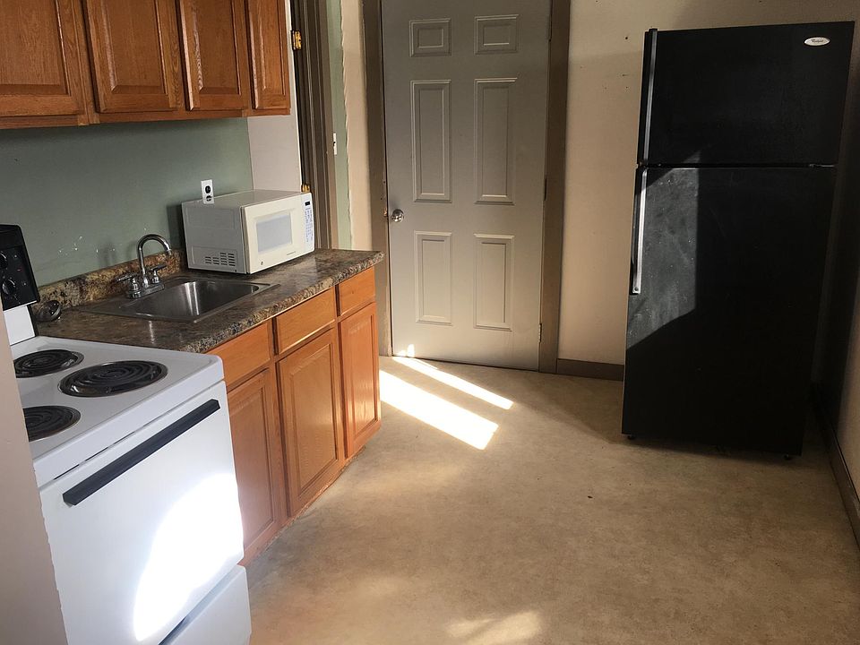 1st image of 402 N 2nd St #1/2
