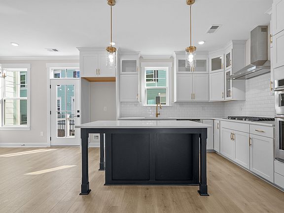 3rd image of 8572 Balmy Breeze Pl. #47