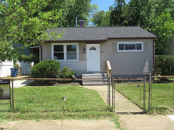 2nd image of 1808 Lincoln Dr
