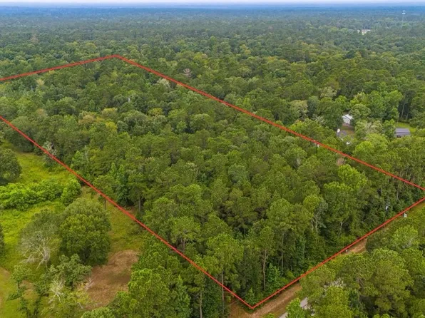 19410 Veterans Rd, Magnolia, TX 77355
