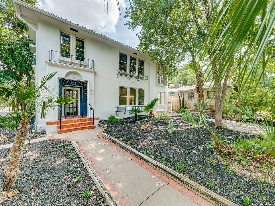 1st image of 303 S BRAHAN BLVD
