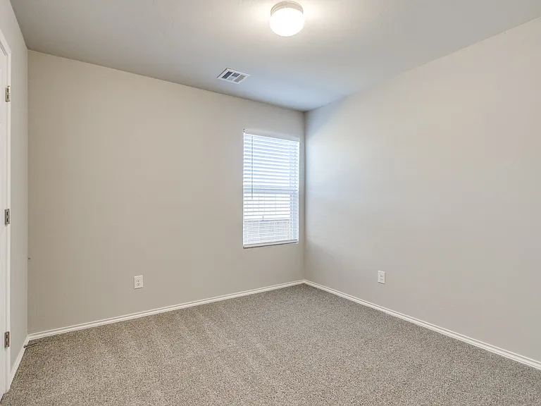 626 Audrey Dr — Photo 14