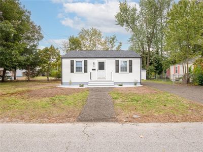 40 Easton Ave, Warwick, RI, 02888