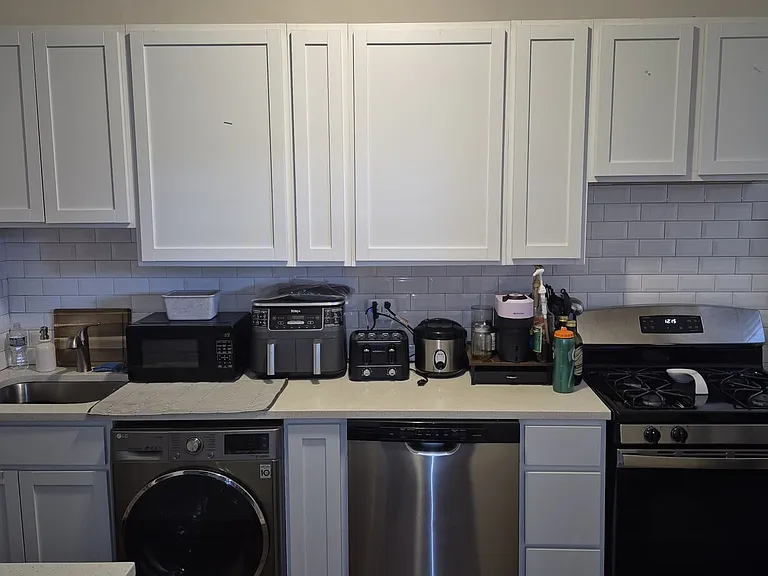 943-945 Judson Ave #45-1 — Photo 2
