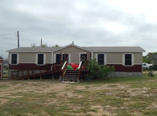 2188 Retama Dr, Zapata, TX 78076