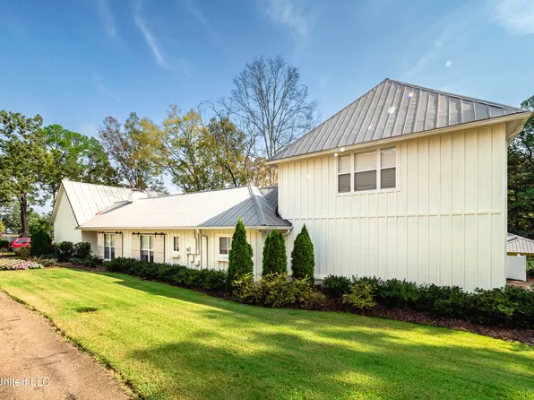 104 Pine Cove Ln, Madison, MS 39110