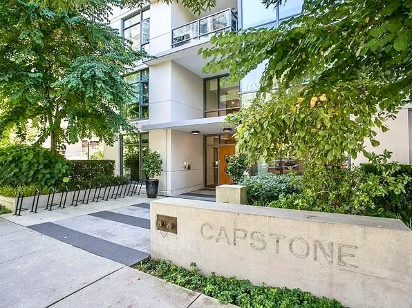 135 W 2nd St #202, North Vancouver, BC V7M 0C5