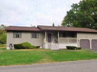 3 Henry St, Albany, NY 12203