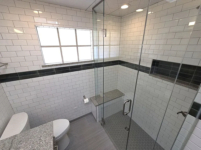 760 Josephine St — Photo 11