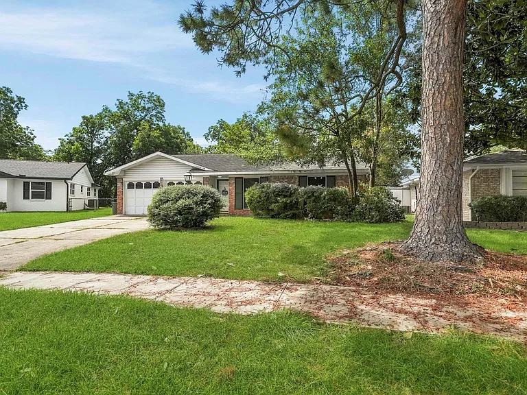 3324 Kathryn Cir — Photo 13