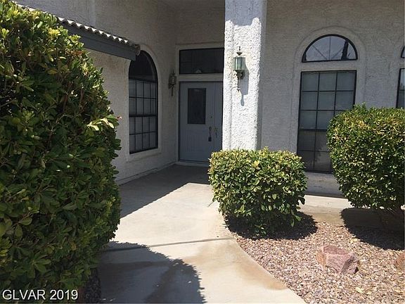 2nd image of 5328 Lochmor Ave