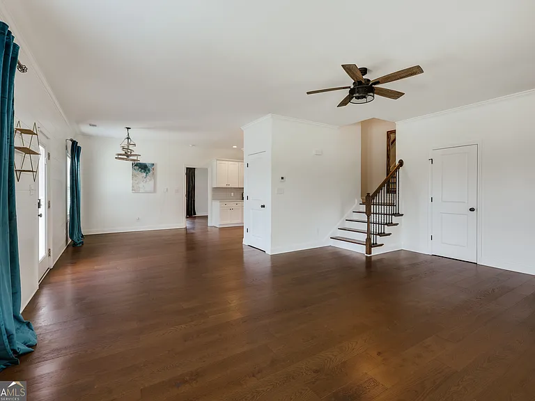 499 Little Oak St — Photo 16