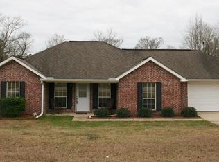 5 Clinton, Petal, MS 39465