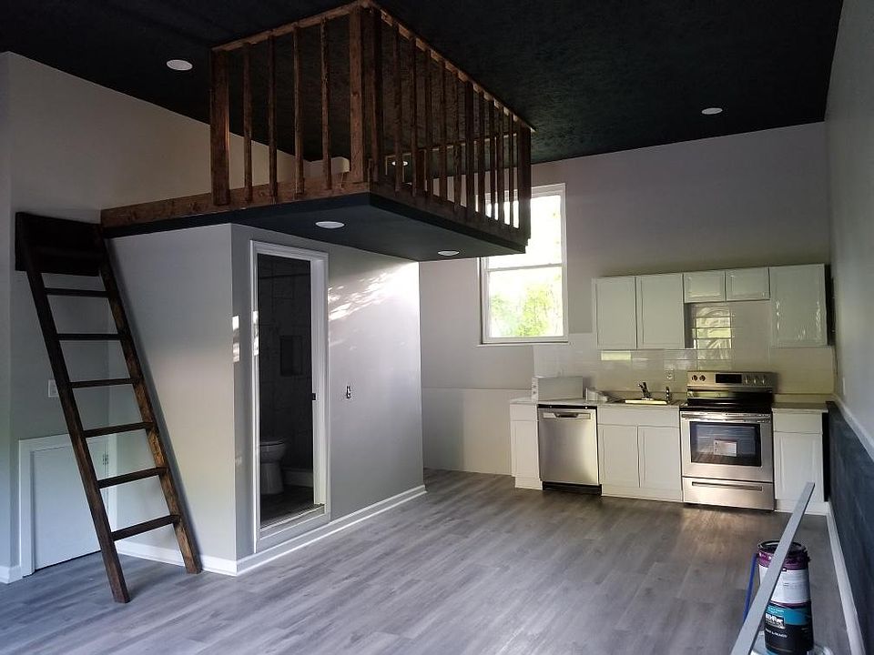 1st image of 3522 Wood Bridge Dr #B