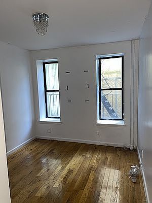 1st image of 524 E 119th St APT 1