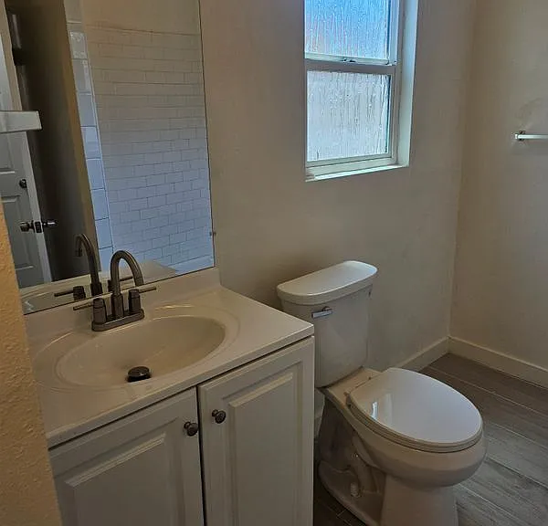7110 Somerset Blvd #5 — Photo 20