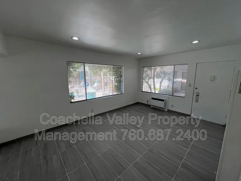 2290 S Palm Canyon Dr #4 — Photo 4